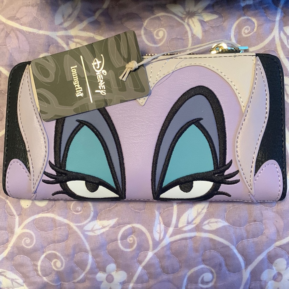 Disney Loungefly Ursula Wallet Never Used